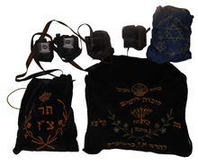 Picture of Lot of 5 pairs of old tefillin. Beginning of the 20th century.